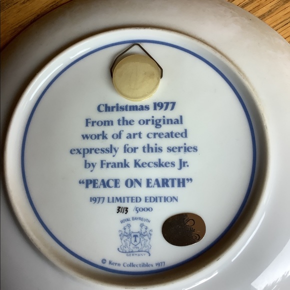 Vintage Kern Collectable “Peace on Earth” Plate - Picture 4 of 4